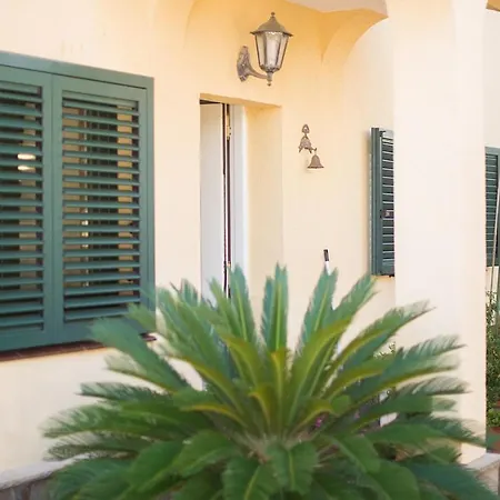 R15 Casa Marinada * كالافيل